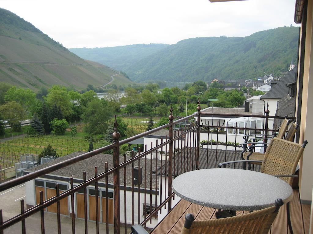 Weingut Goeres Hotel บรีเดล ห้อง รูปภาพ