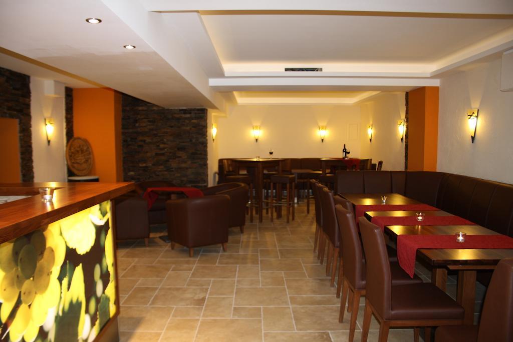 Weingut Goeres Hotel บรีเดล ห้อง รูปภาพ